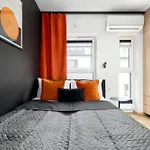 Air Conditioned In With Desk And Parking By Renters 제수프