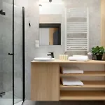 아파트 Air Conditioned In With Desk And Parking By Renters 제수프